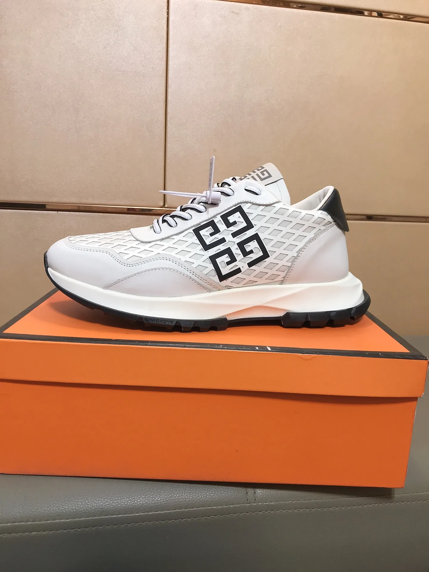 Hochwertige Givenchy HerrenFreizeitsportschuhe Lässige