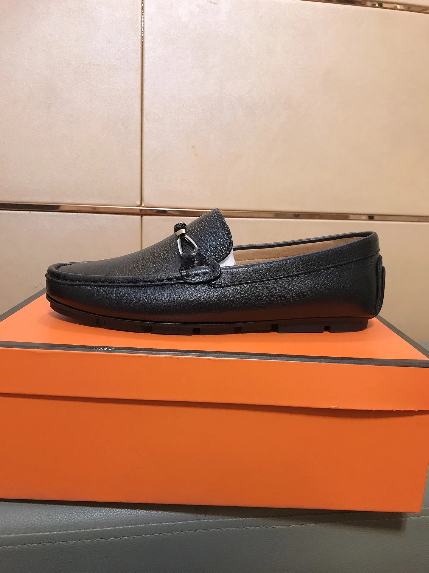 Premium Louis Vuitton Loafer Neueste Aktuellster angesagtester Obermaterial aus importiertem