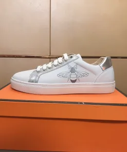 Premium Gucci Weiße Sneaker Trendy Brand präsentiert diesen angesagten