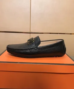 Luxuriöser Louis Vuitton Loafer-Slipper