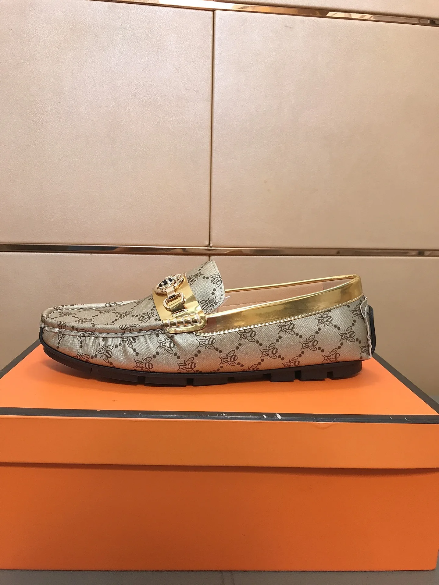 Luxury Gucci Loafer neueste Kollektion Marke Loafersshoe besticht