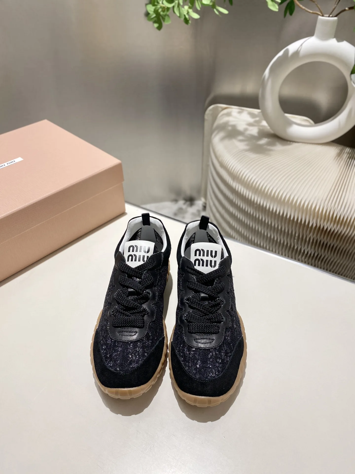 Hochwertige Miu Miu Turnschuhe Preis Forrest Gump Neuheit absolutes