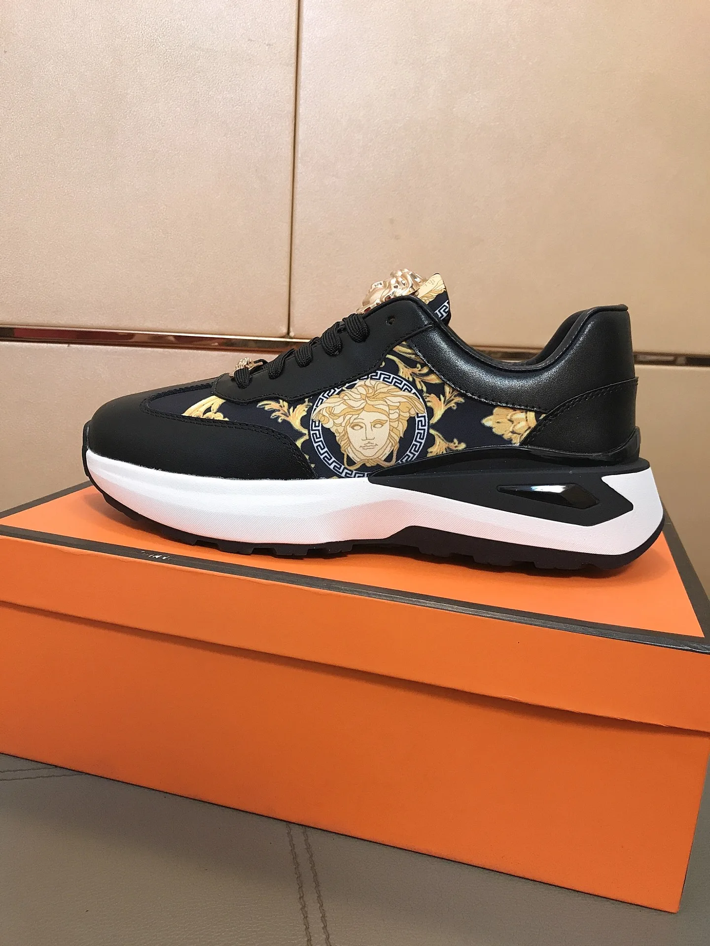 Luxury Versace HerrenFreizeitschuhe Lässige Schuhe Exquisit Eine stets