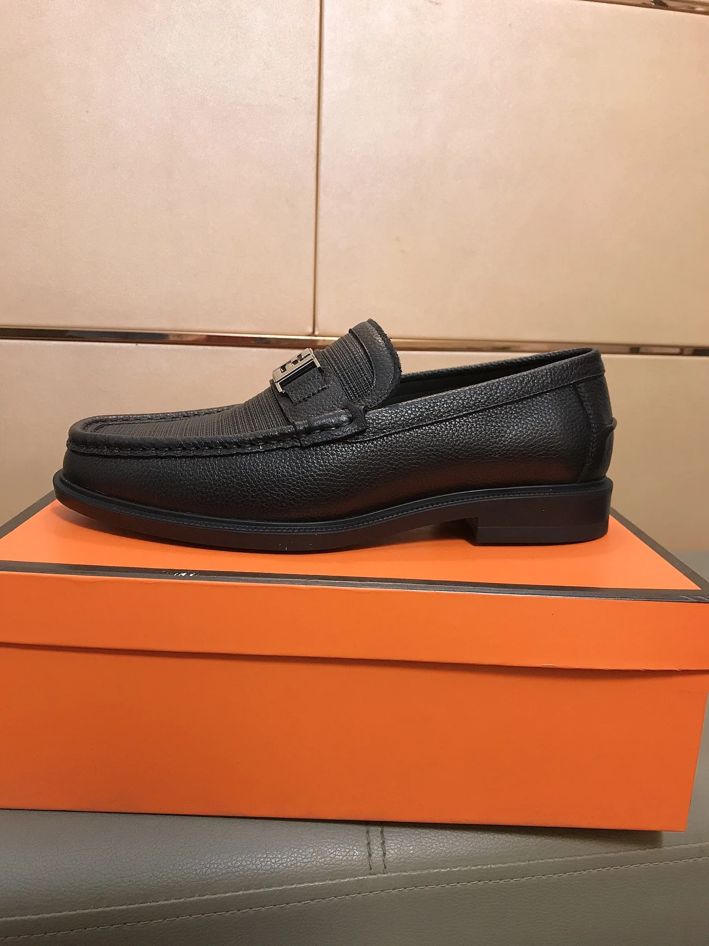Luxus Fendi Lederschuhe BusinessLederschuhe Freizeitschuhe Leder