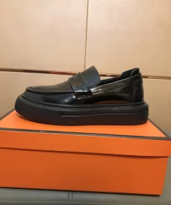 Premium Prada Lederschuhe BusinessLederschuhe Elegante Originale Laufsohle importiertem Gummi