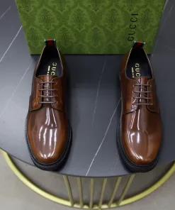 Premium Gucci Lederschuhe Freizeitschuhe aus Leder Herren Entspricht Stil offizielle Originalqualität