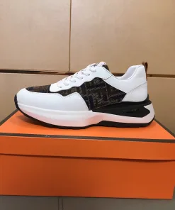 Luxury Fendi HerrenFreizeitschuhe Lässige Schuhe Obermaterial Rindsleder Futter