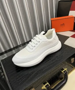 Premium Hermes HerrenFreizeitsportschuhe Lässige Obermaterial besteht aus einer Kombination