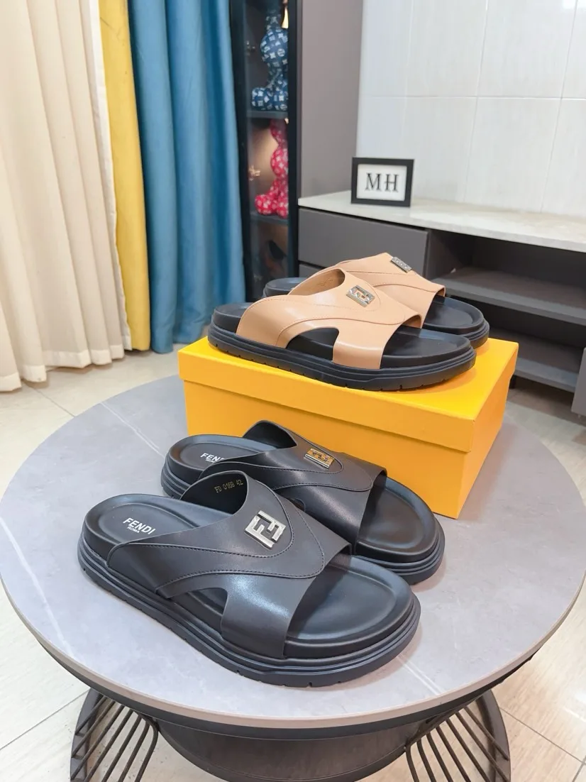 Fendi Herrenpantoffeln