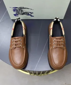 Luxus Burberry Freizeitschuhe Lederschuhe Lässige Schuhe perfekte Verbindung klassischem