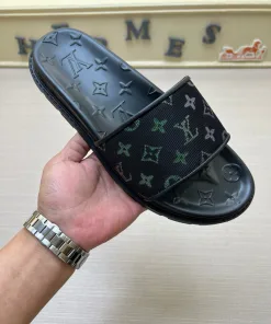 Luxuriöse Louis Vuitton Ballerinas Sandalen Strandschuhe Louis Vuitton moderne Exklusive Originale