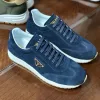 Premium Prada Turnschuhe Prada Diese lässigen vielseitigen Sneaker