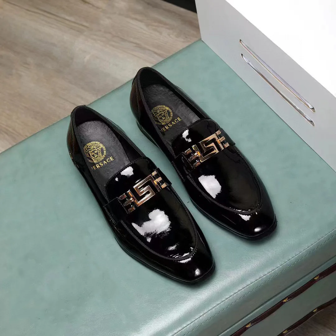 Luxury Versace Lederschuhe Freizeitschuhe aus Leder Offizielle Originale neueste weltweit Verkaufsschlager