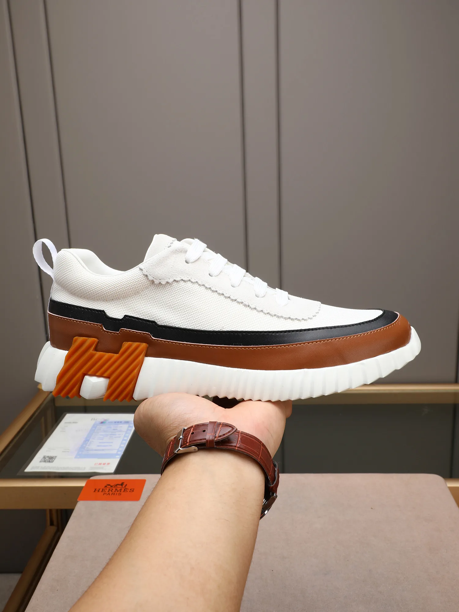 High Quality Hermes HerrenFreizeitsportschuhe Herms Sneaker sportliche Herrenschuhe Obermaterial