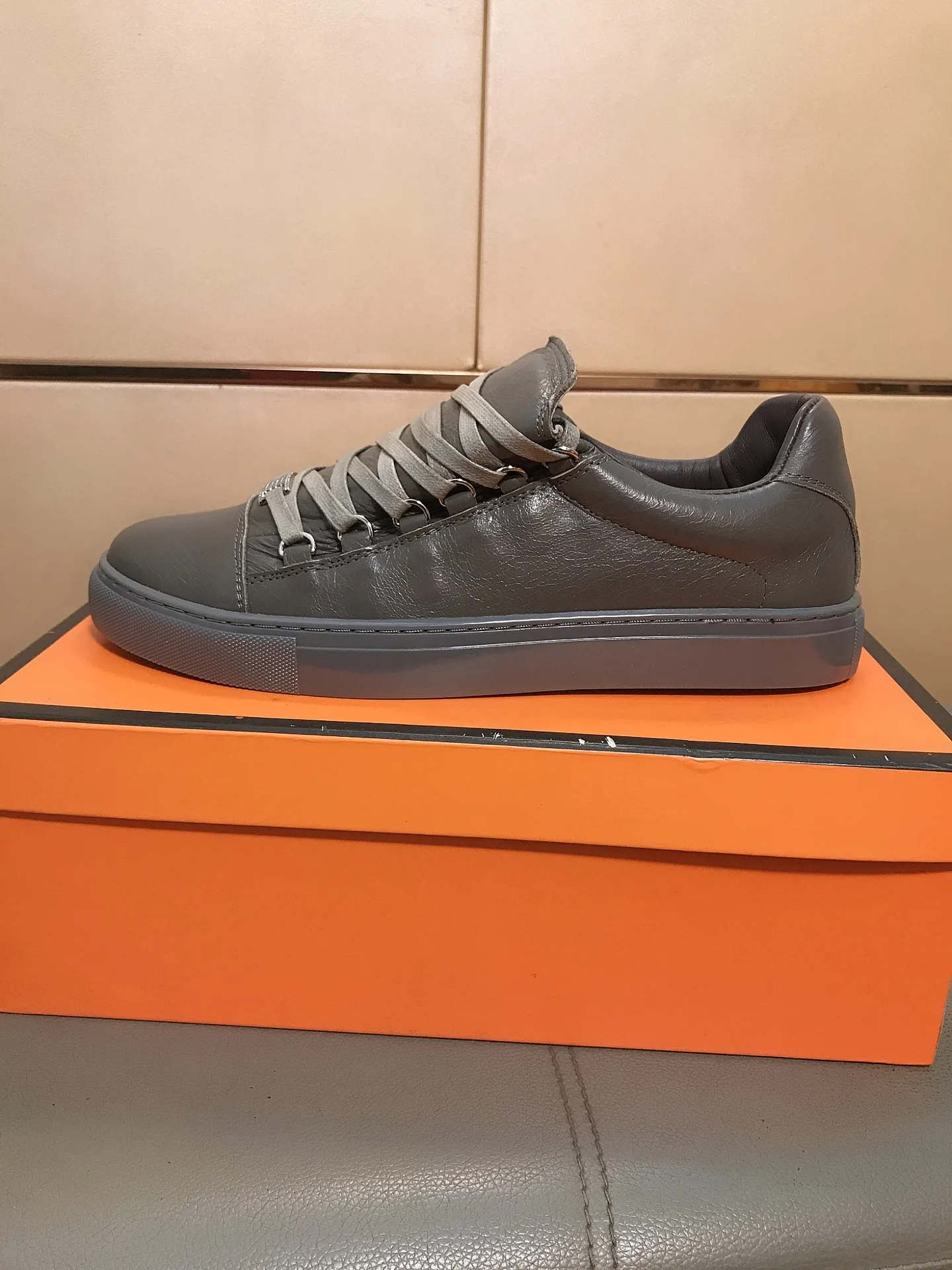 Premium Balenciaga HerrenFreizeitschuhe Obermaterial importiertem italienischem Futter originale