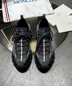 Hochwertige Moncler Turnschuhe. Moncler Trailgri Sneaker sind verschiedene