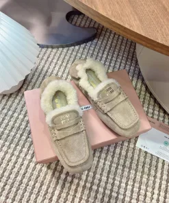 Hochwertiger Miu Miu Loafer Echter Preis Weiterentwickelt nach Original