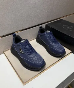 Luxus Prada HerrenFreizeitschuhe im Einzelhandel erhältlich