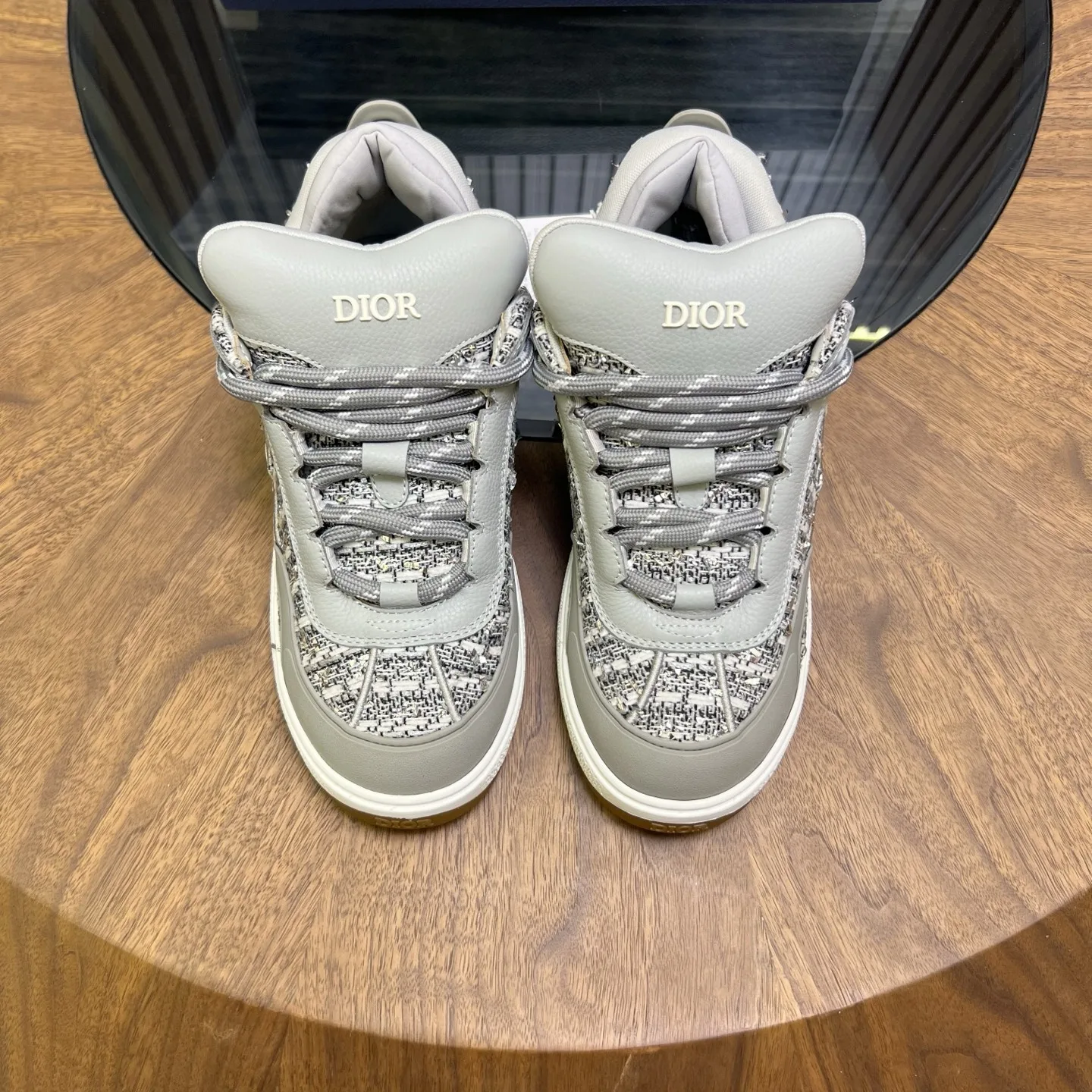 Premium Dior Skateboardschuhe Entwicklung Dieser neue Skateboarding Spirit