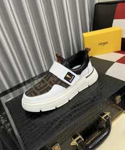 Hochwertige Fendi Turnschuhe Dieser elegante Sneaker besticht durch