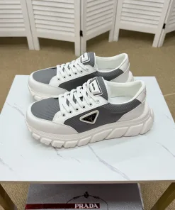 Premium Prada Sport und Freizeitschuhe Luxuriöse sportliche Freizeitschuhe Marke gefertigt