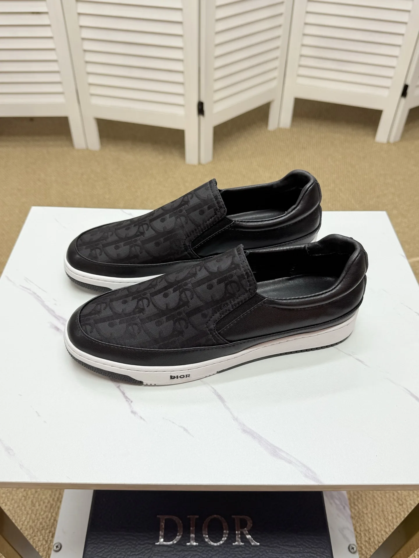 Hochwertige Dior Turnschuhe Lässige, offizielles, schlichtes, klassisches Design