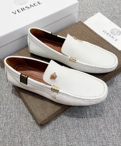 Luxus-Versace-Loafer, exklusive Bestseller, offiziell bestechen durch