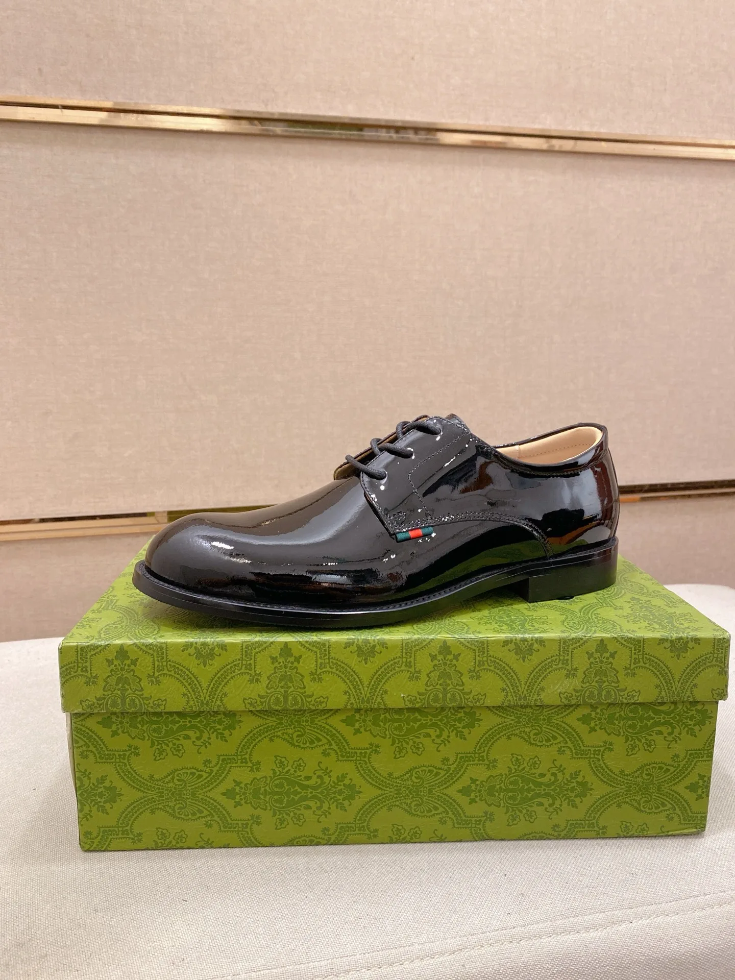 Luxus Gucci Lederschuhe Freizeitschuhe aus Leder