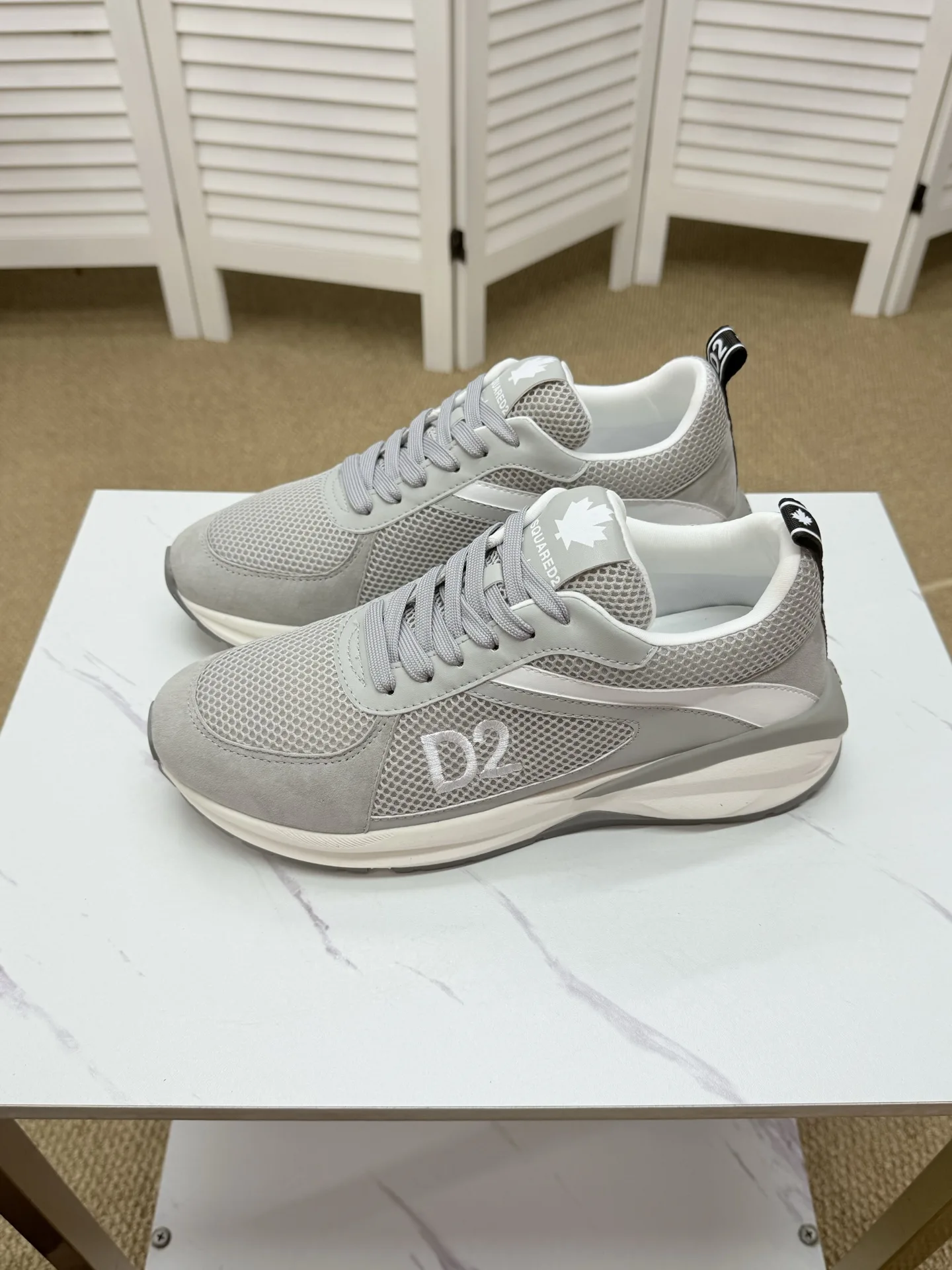 Luxus Dsquared Turnschuhe sportliche Freizeitschuhe sind jetzt auch