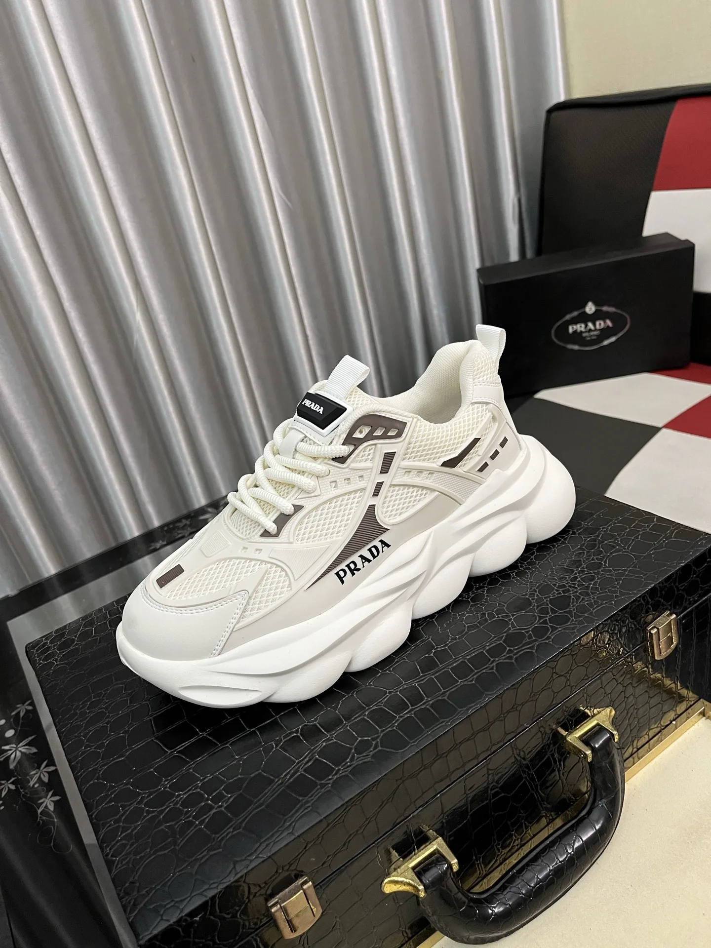 Luxus Prada Turnschuhe Diese lässigen vielseitigen Sneaker sind