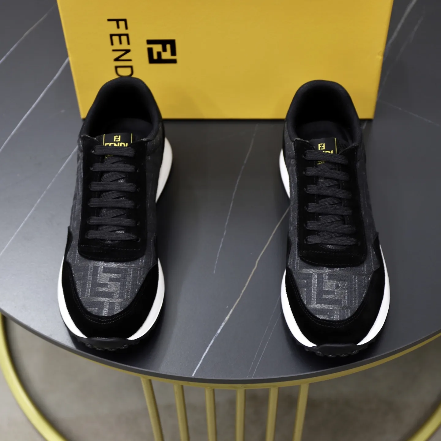 Luxus Fendi Turnschuhe offizielle Website Original Rindsleder komfortabel