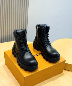 Premium Louis Vuitton flache Stiefel Louis Vuitton Checker Diese flachen
