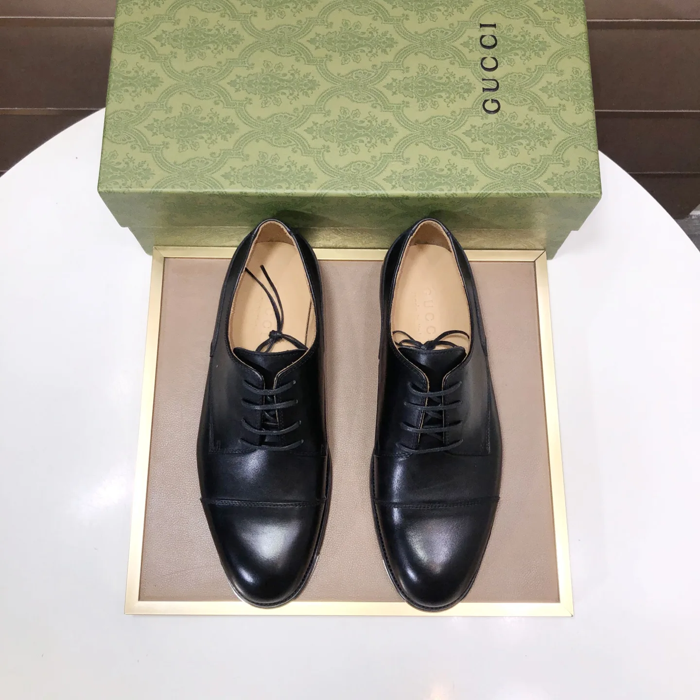 Luxus Gucci Lederschuhe Freizeitschuhe aus Leder GUCCI Entspricht Stil offizielle Originalqualität