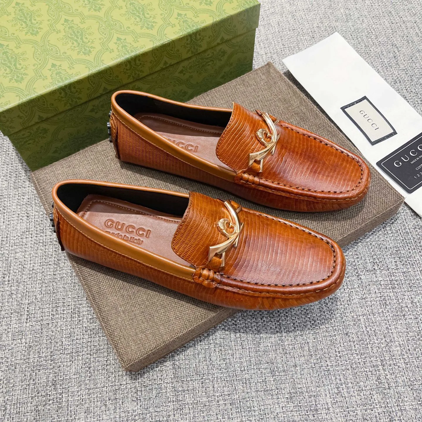 Hochwertiger Gucci-Loafer, erhältlich in exklusiver Qualität, luxuriösem Obermaterial