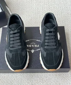 Luxus Prada Ledersneaker Lederschuhe Neue Prada klassischem Diese Ledersneaker