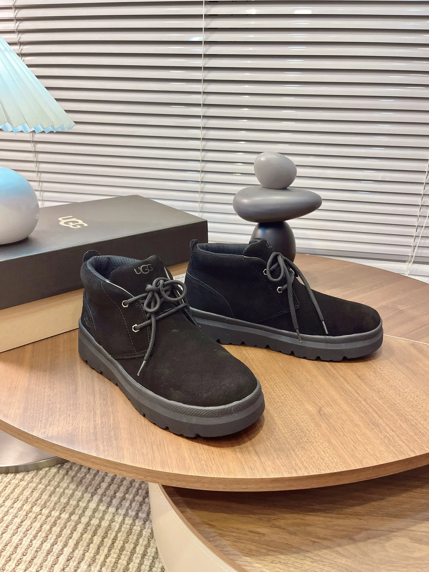 High Quality UGG Stiefeletten Schneestiefel Echter Preis flache Schnürstiefel runder