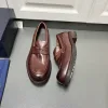 Hochwertige Prada VintageLederschuhe Lederschuhe handgefertigte Schuhe Neue Prada Handgefertigte jetzt Diese