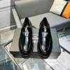 Premium Prada Loafer Neues italienisches Obermaterial mit geteiltem praktischem