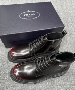 Premium Prada DerbySchuhe Lederschuhe Freizeitschuhe aus Leder Prada gleichen Stil hochwertige Ware